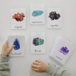 nomenclature Montessori su minerali e gemme